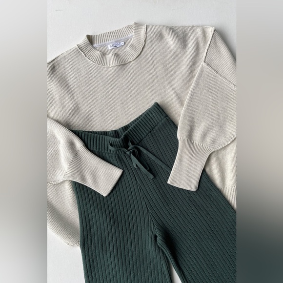 NWT ARCAA HARPER ORGANIC KNIT SWEATER - GREY MARLE | size large - Picture 6 of 15